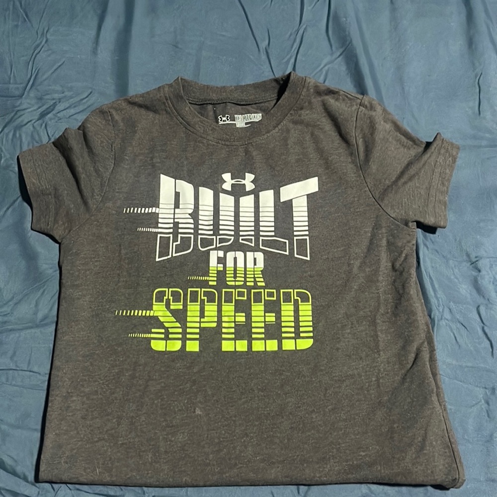 UA Youth XS TShirt